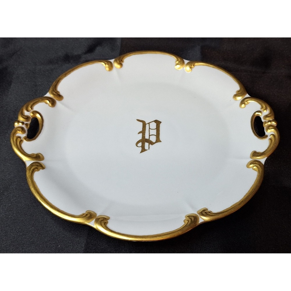 PT Bavaria Tirschenreuth Gold Encrusted Monogram P Porcelain Plate Germany